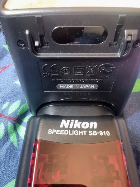 Nikon SB-910 Af Speedlight SB-910 ведущая профессиональная вспышка Nikon. Это са…