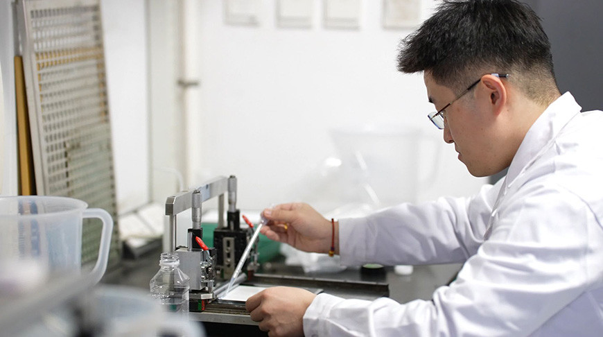 Китайские ученые создали мембрану для улавливания углекислого газа из промышленных выбросов