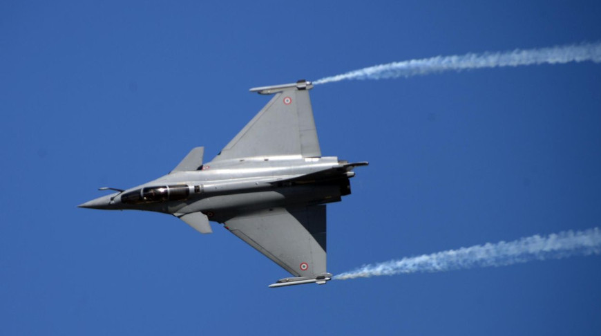 Франция обсуждает размещение истребителей Rafale с ядерным оружием в 10 странах Европы - WSJ