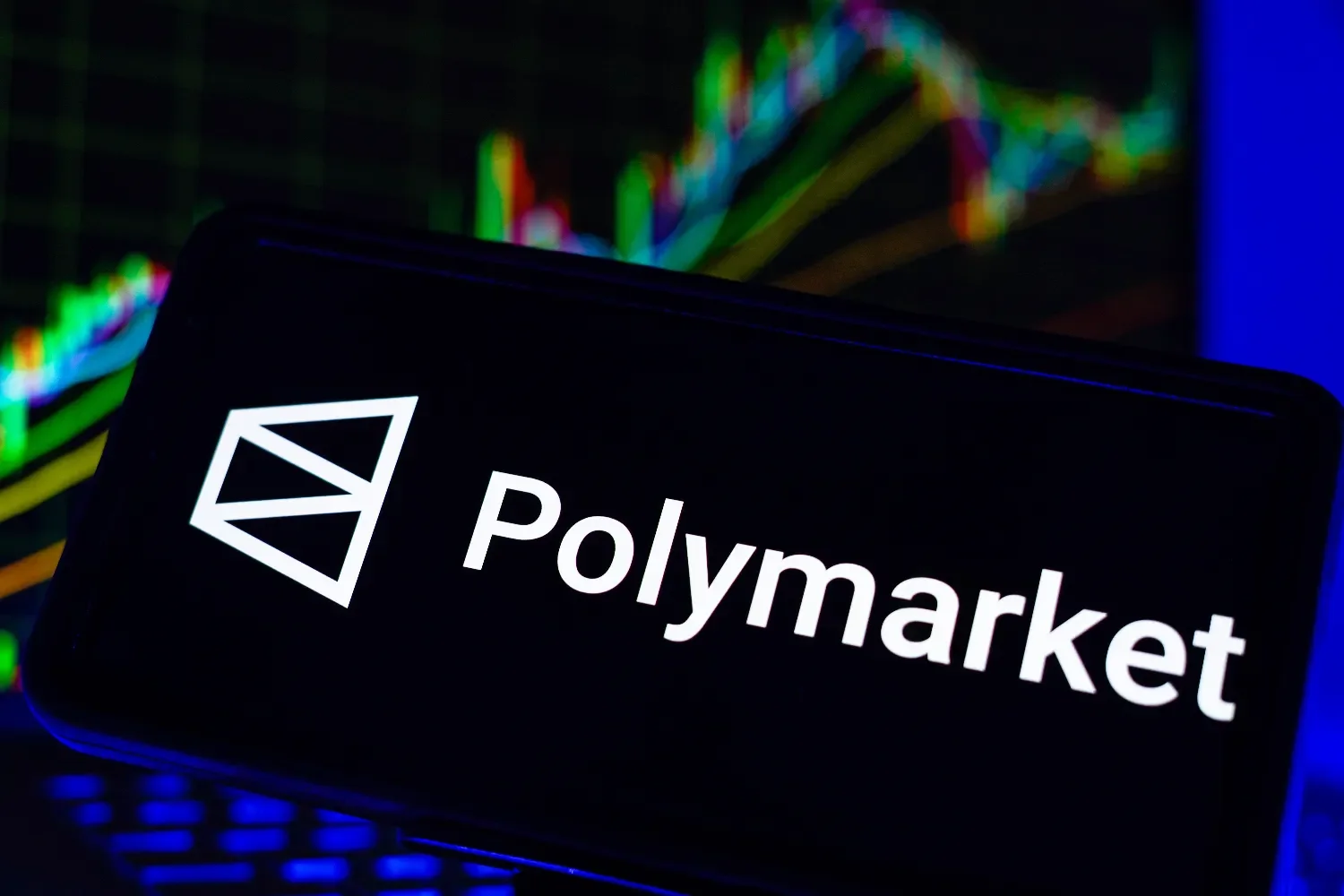 Как хакеры увели более 2,7 миллиона долларов у пользователей Polymarket