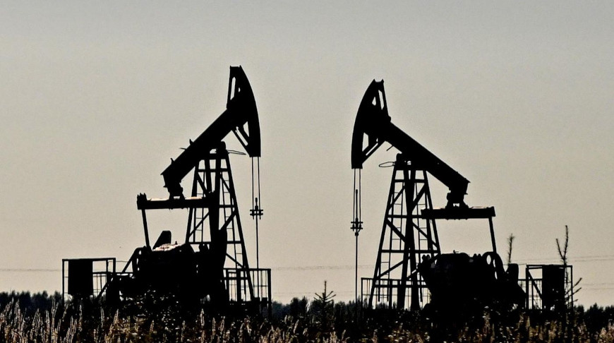 США и Россия обсуждают нефтяную сделку - NYT