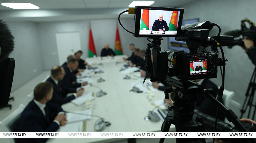 Должных результатов пока нет. Лукашенко критически оценил работу ЗАО "Штадлер Минск"