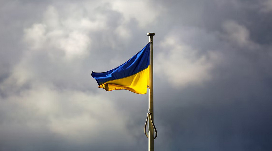 Украина должна выплатить МВФ около $960 млн до конца года в счет погашения кредита