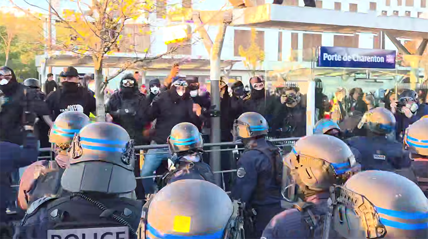 Во Франции в ходе протестов задержали более 500 человек