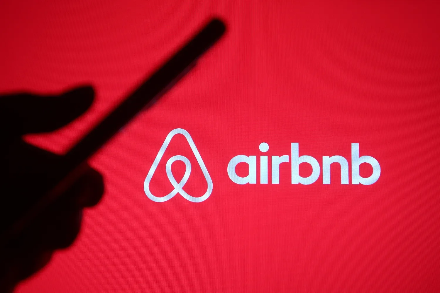 Путешественникам на заметку: с арендаторов Airbnb больше не будут требовать мытье посуды и вынос мусора