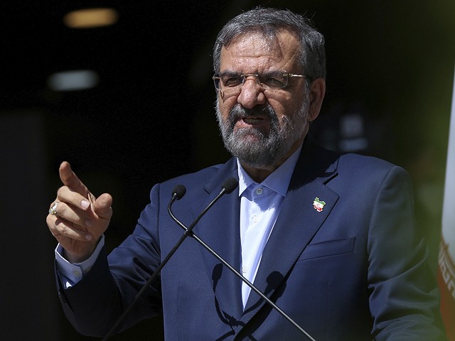 Глава совета национальной безопасности Ирана признал глубокий экономический кризис
