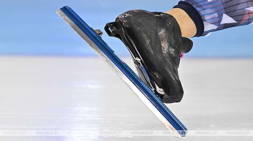 Первые призеры чемпионата страны по конькобежному спорту определились в столице