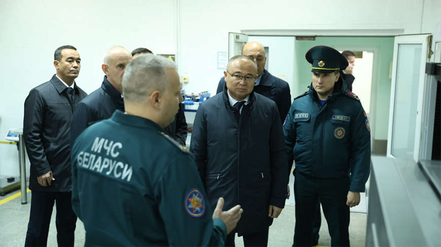 Делегация МЧС Узбекистана посетила Центр испытаний Университета гражданской защиты МЧС