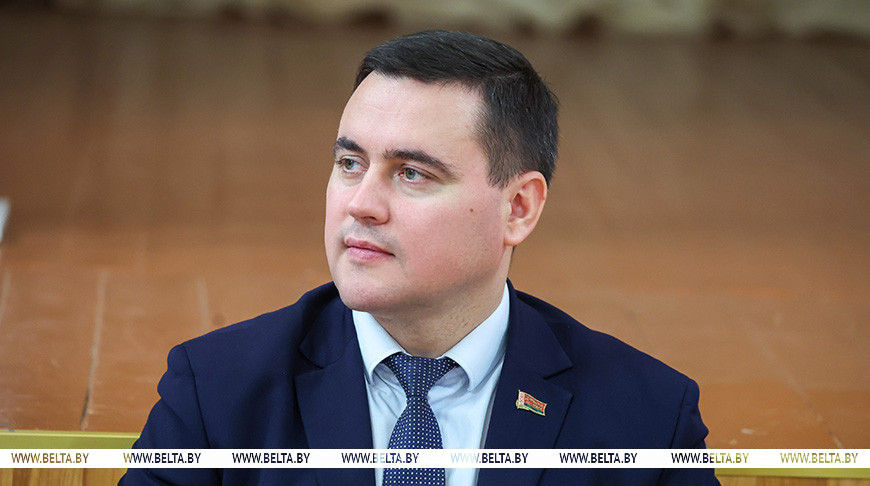 Какие условия созданы для развития и образования детей в Беларуси, рассказал Иванец