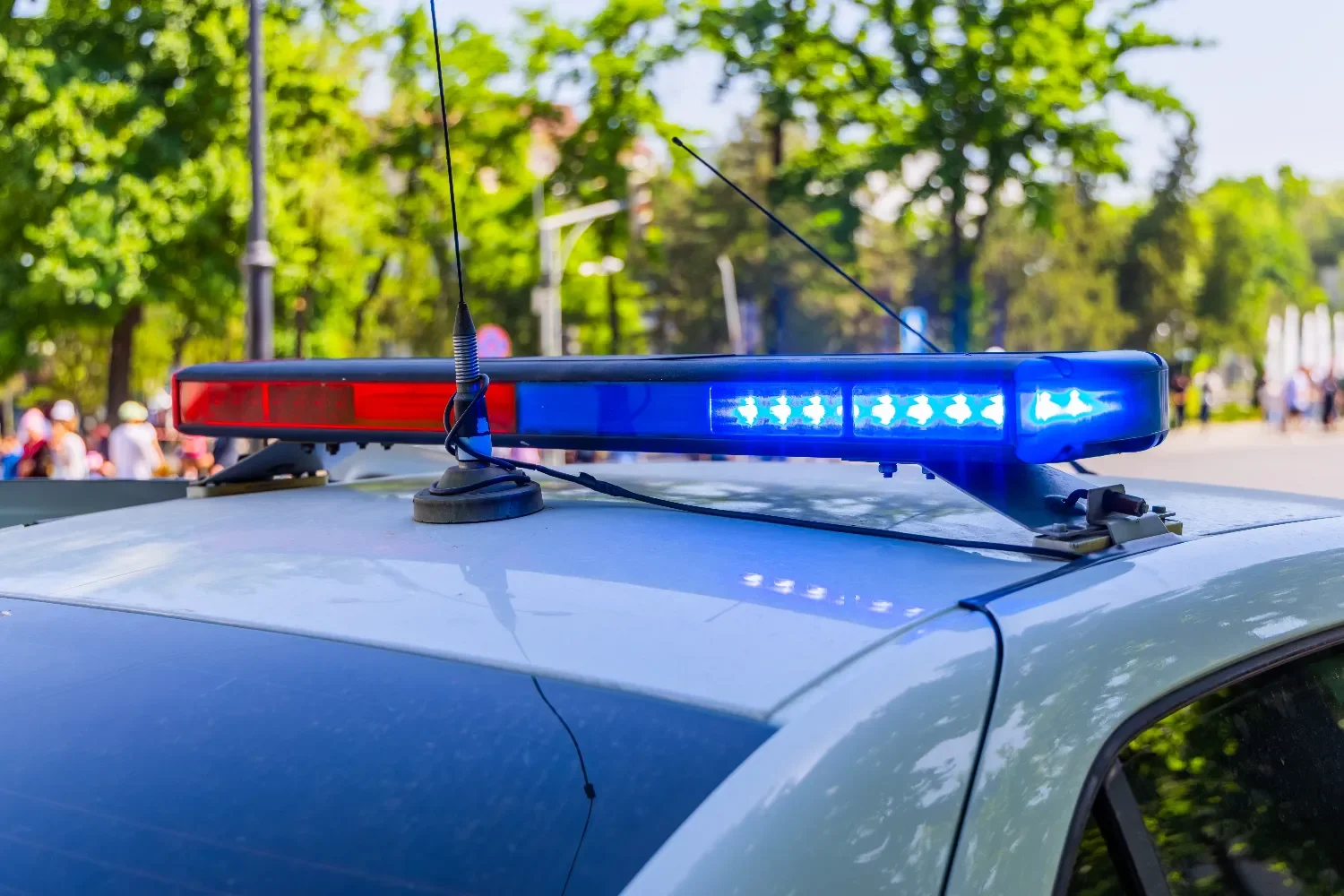 Расправа на камеру: в Рахате группа нападавших в масках жестоко избила подростка