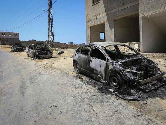 ЦАХАЛ: в Джалуде более 100 израильских радикалов атаковали дома и военных