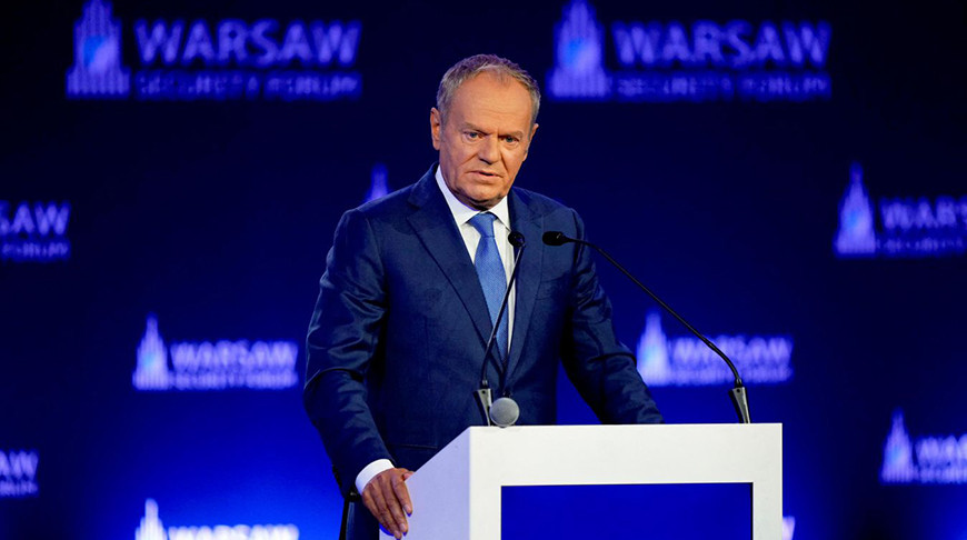 Премьер Польши обвинил Навроцкого и Дуду в уничтожении верховенства права
